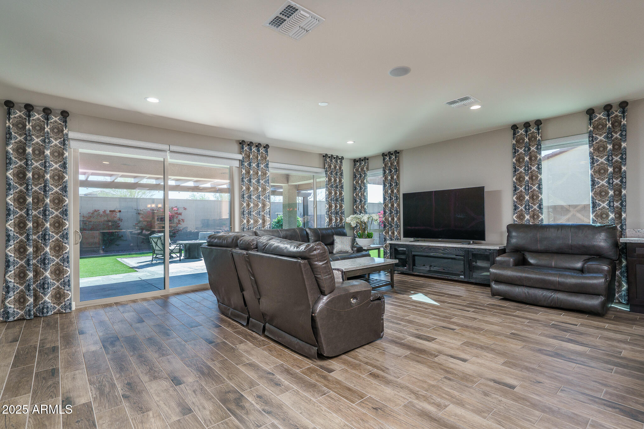 7) GREAT ROOM