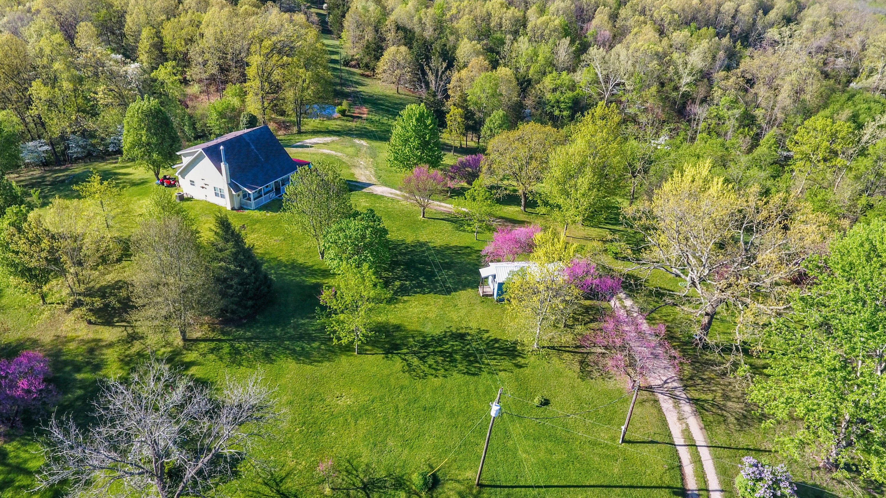 962 Dillon Road Seymour, MO 65746 - Photo 1 of 1 3M Springfield (2 of 7)