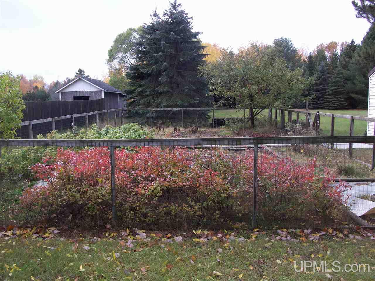 4903 Danforth Road Escanaba, MI 49829 - Photo 42 of 43