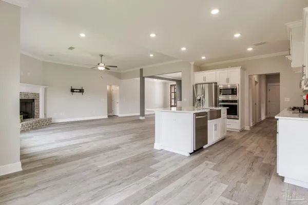 $629,900 | 6044 Huntington Creek Boulevard, Pensacola, FL 32526