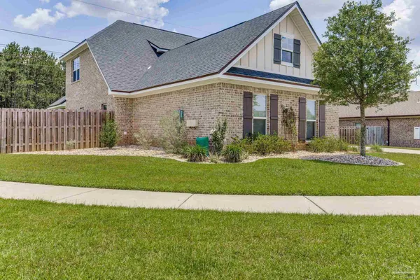 $629,900 | 6044 Huntington Creek Boulevard, Pensacola, FL 32526