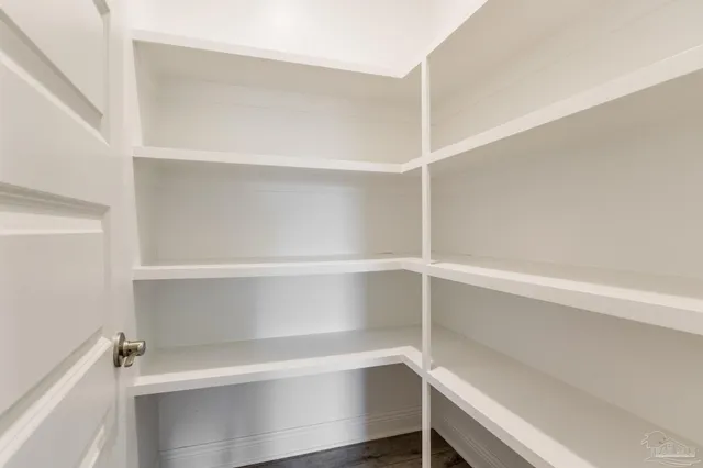 $629,900 | 6044 Huntington Creek Boulevard, Pensacola, FL 32526