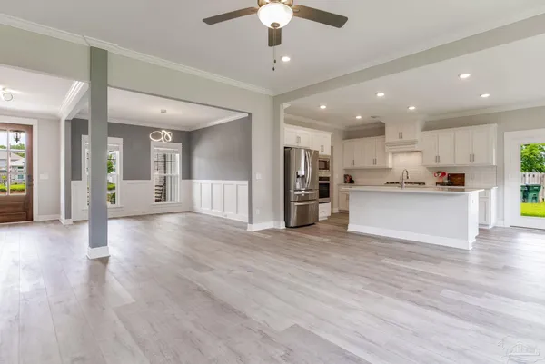 $629,900 | 6044 Huntington Creek Boulevard, Pensacola, FL 32526