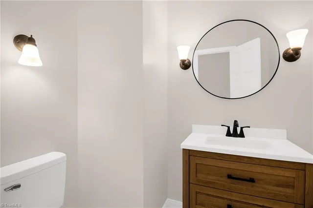 $530,000 | 462 Ridgeway Lane, Lexington, NC 27295