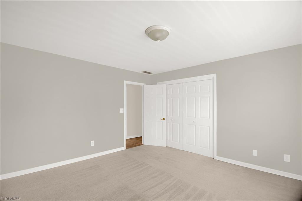 462 Ridgeway Lane Lexington, NC 27295 - Photo 30 of 41 3rd Bedroom