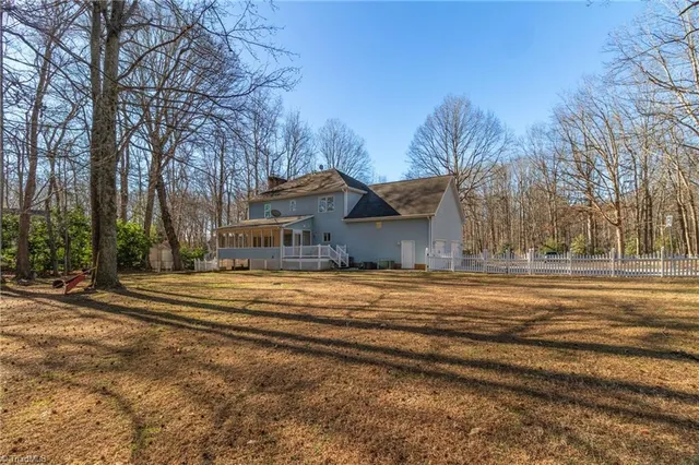 $530,000 | 462 Ridgeway Lane, Lexington, NC 27295