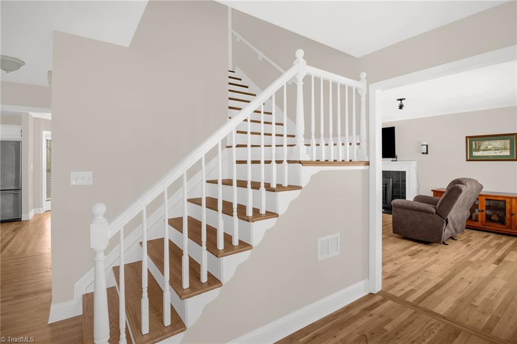 462 Ridgeway Lane Lexington, NC 27295 - Photo 5 of 41