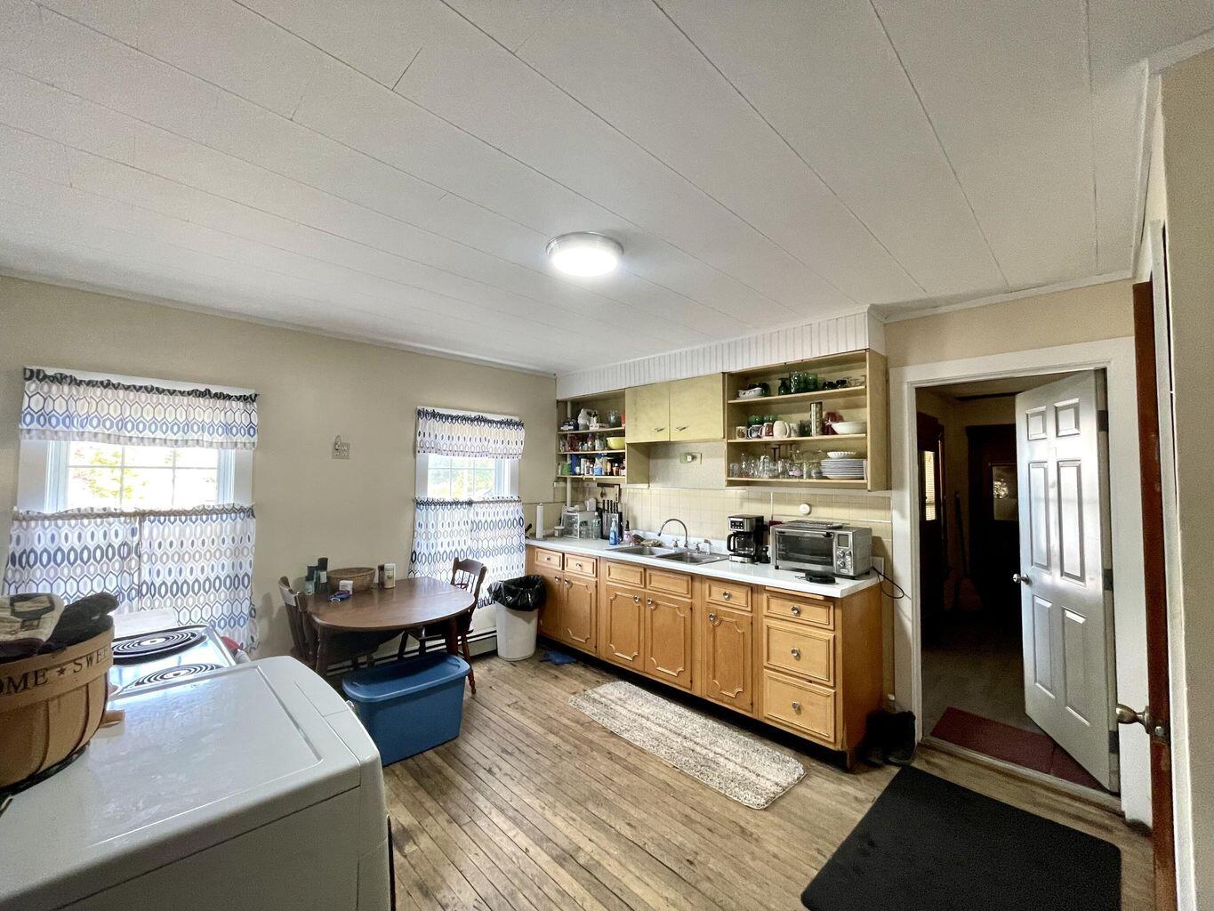 224 Central Street Millinocket, ME 04462 - Photo 16 of 20 Voisine 1 8