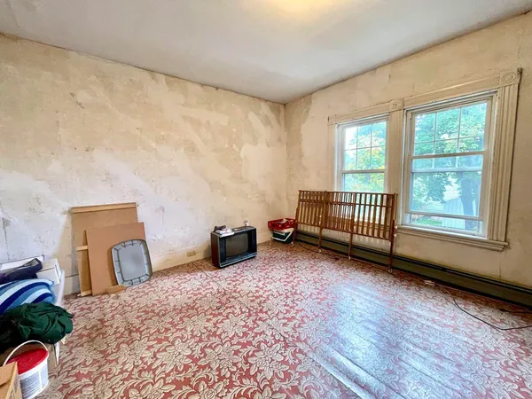 $130,000 | 224 Central Street, Millinocket, ME 04462