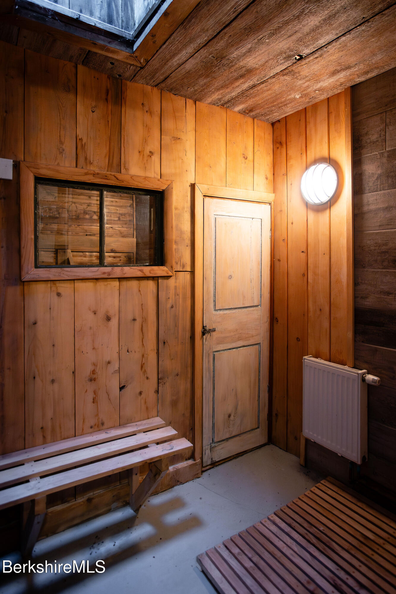 95 Town Hill Road Middlefield, MA 01235 - Photo 18 of 58 0012-sauna