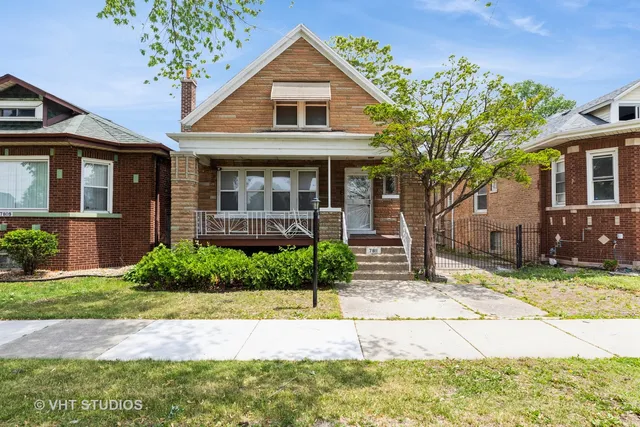 $214,000 | 7811 South Wabash Avenue, Chicago, IL 60619