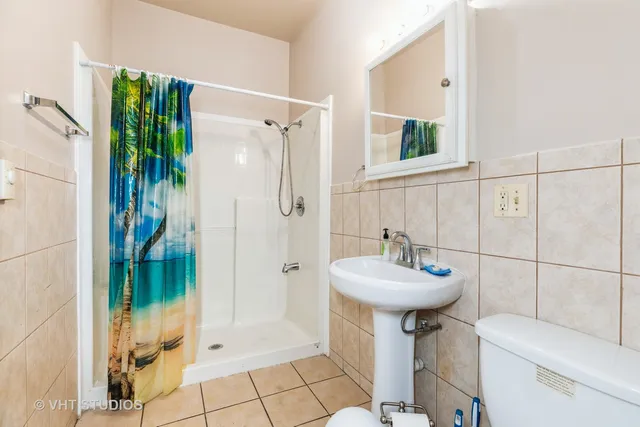 $214,000 | 7811 South Wabash Avenue, Chicago, IL 60619