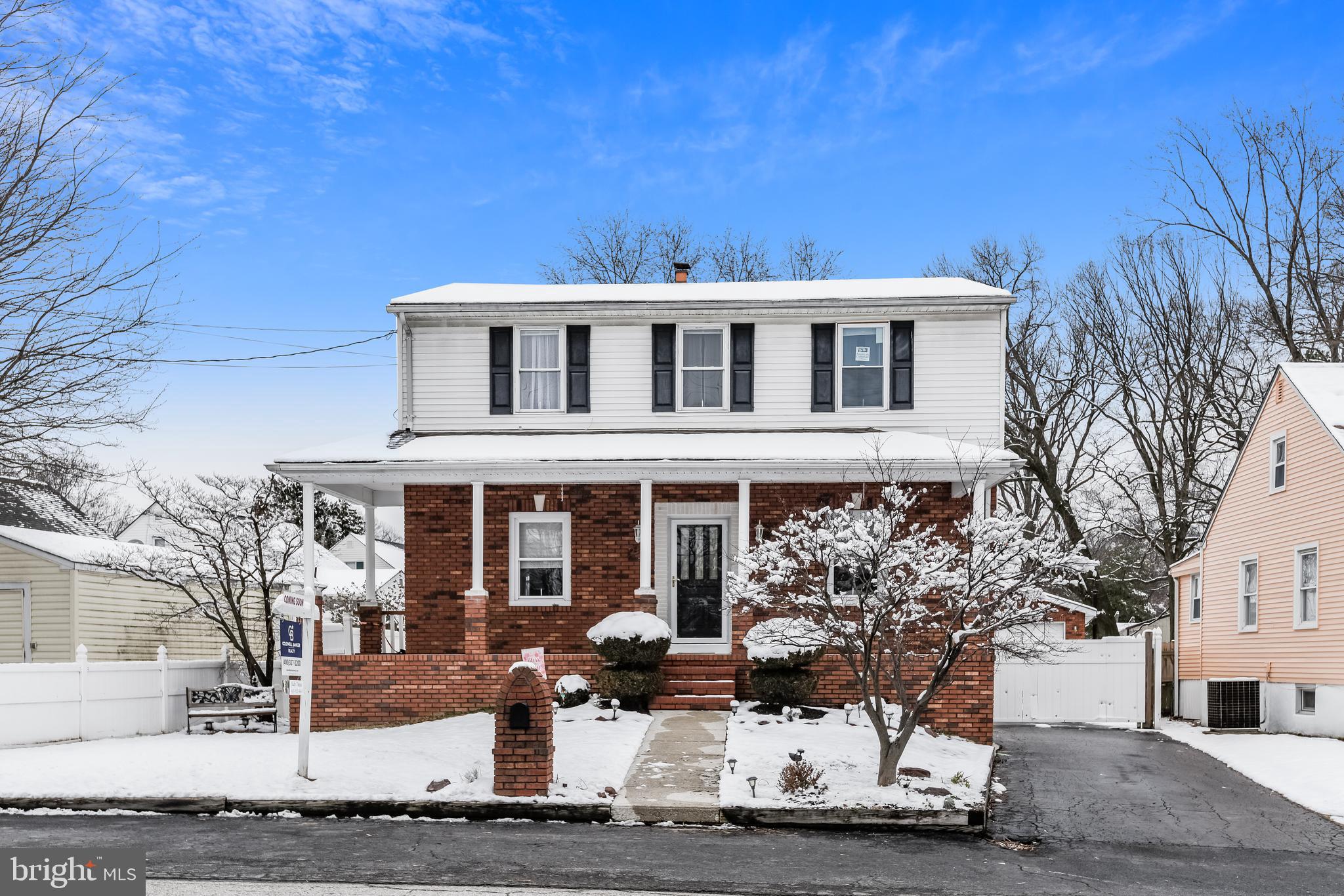 213 Riverside Road Essex, MD 21221 - Photo 1 of 37 Gallery Image 1
