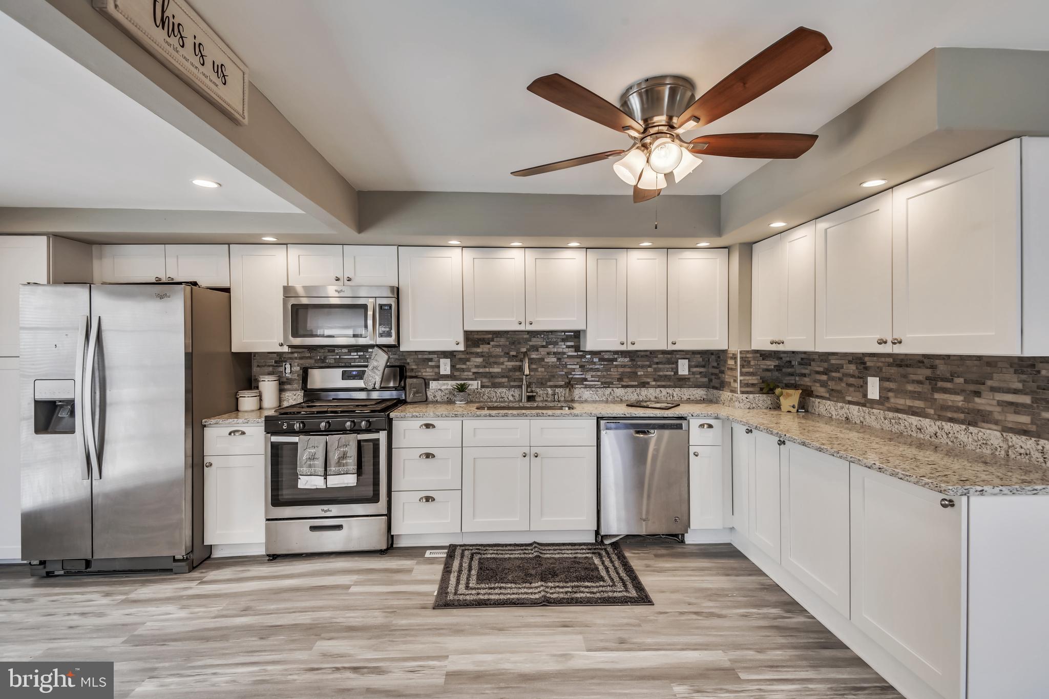 213 Riverside Road Essex, MD 21221 - Photo 11 of 37 Gallery Image 11