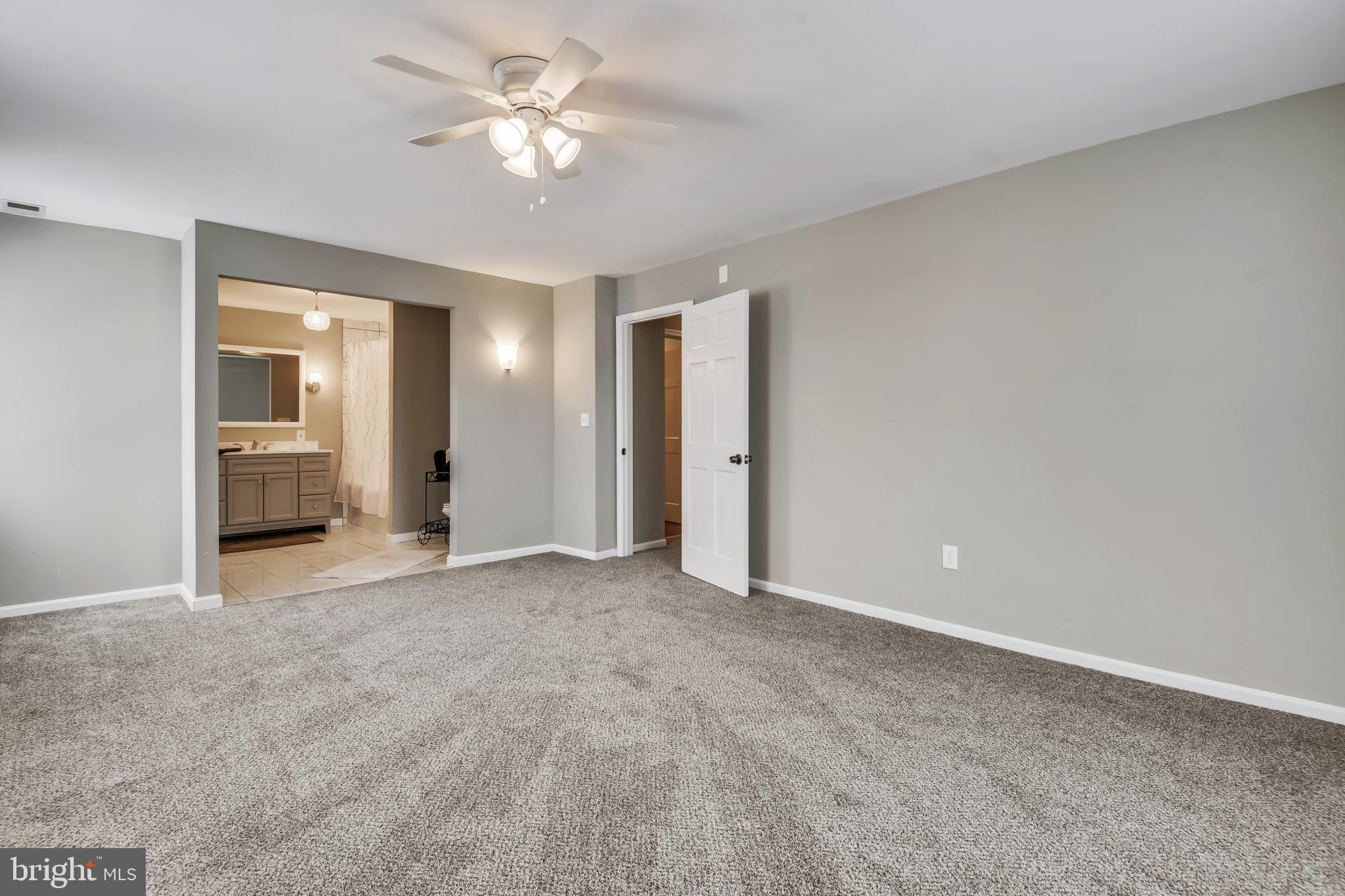 213 Riverside Road Essex, MD 21221 - Photo 28 of 37 Second level Master Bedroom/Bath