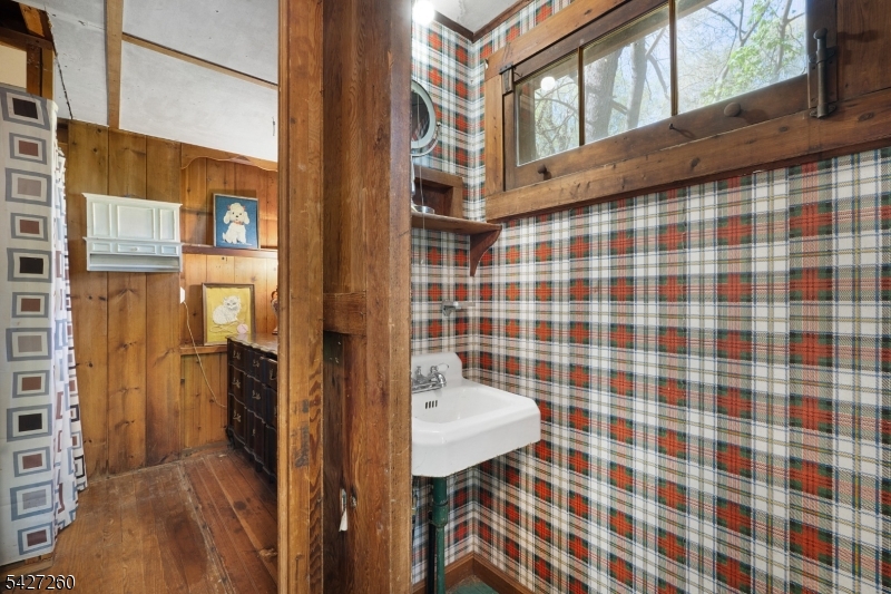 9 Sand Hill Road Califon, NJ 07830 - Photo 34 of 46