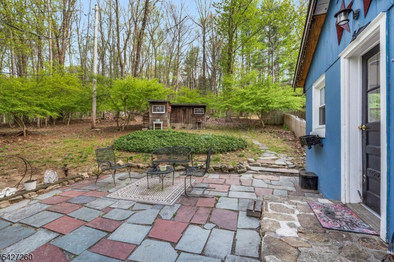 9 Sand Hill Road Califon, NJ 07830 - Photo 6 of 46