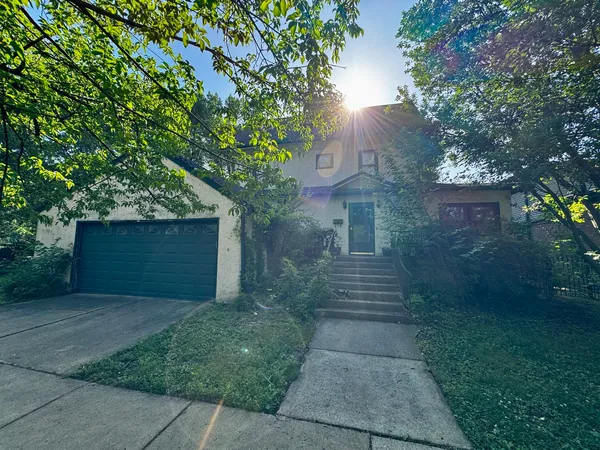 $899,000 | 4545 North Mozart Street, Chicago, IL 60625