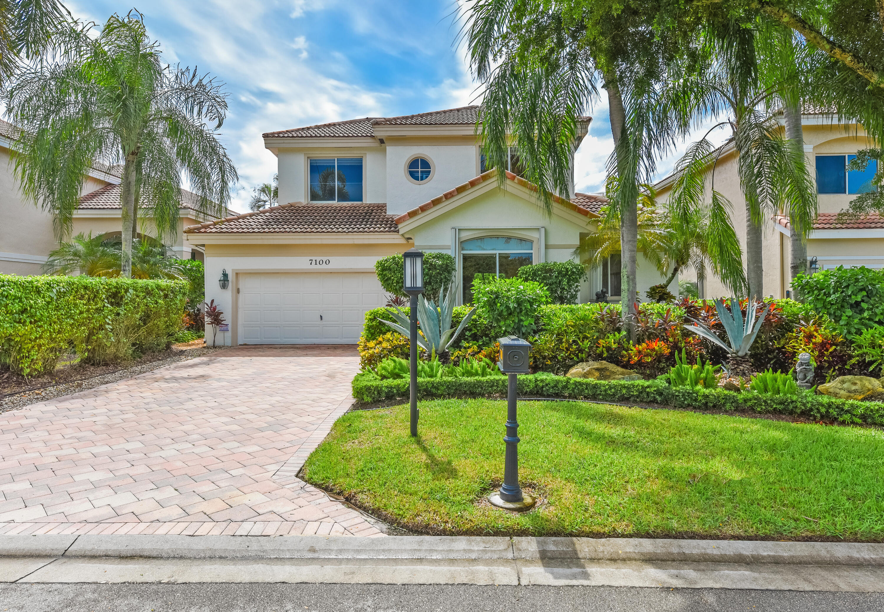 7100 Islegrove Place Boca Raton, FL 33433 - Photo 2 of 60 Front