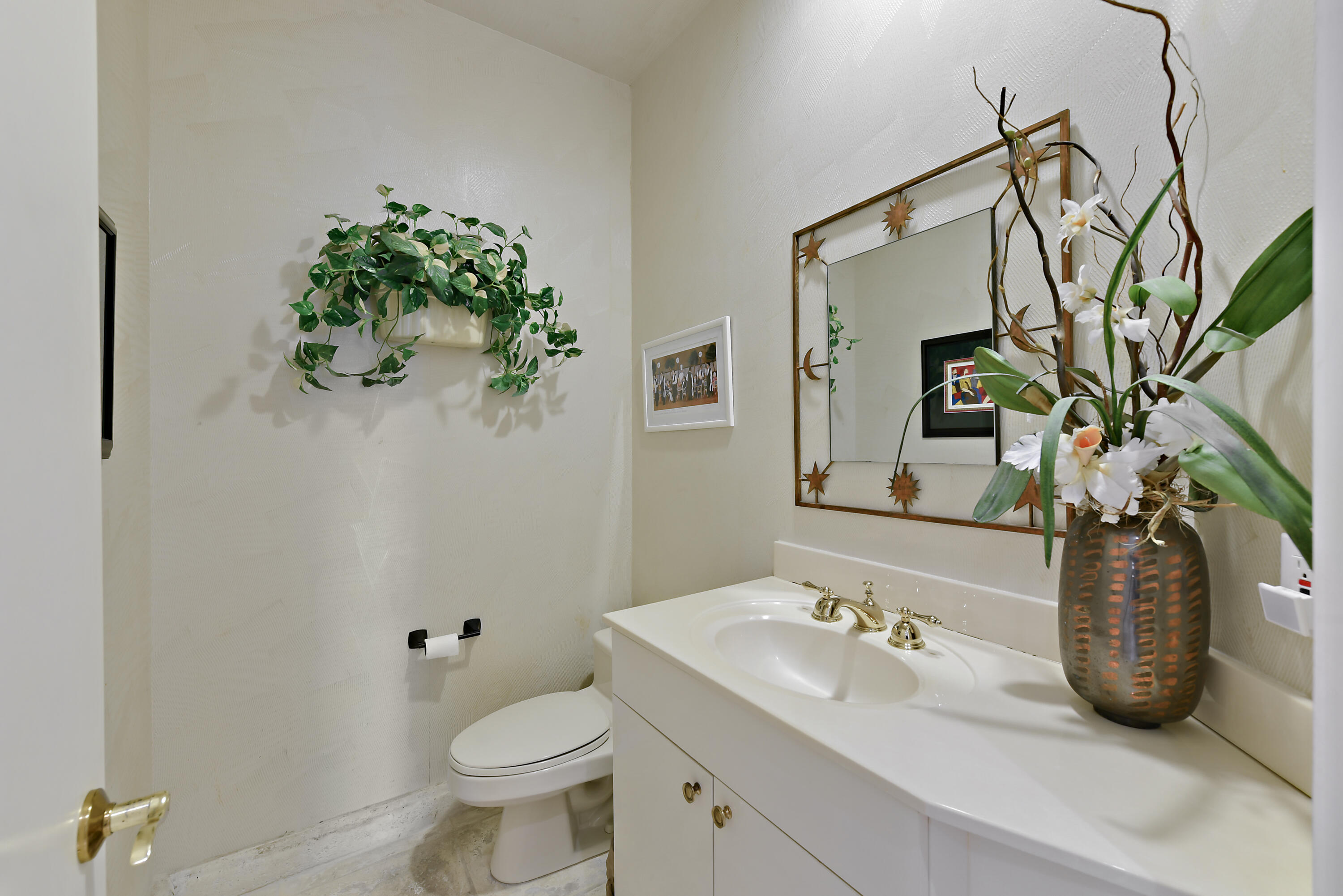 7100 Islegrove Place Boca Raton, FL 33433 - Photo 21 of 60 Half Bath