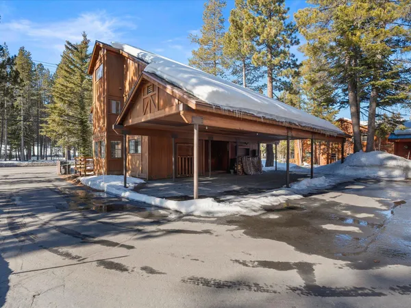 $529,000 | 13205 Northwoods Boulevard, Unit 2, Truckee, CA 96161
