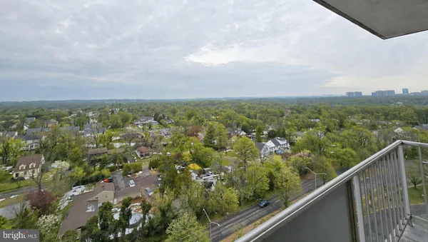 $2,700 | 301 North Beauregard Street, Unit 1513, Alexandria, VA 22312