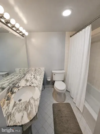 $2,550 | 301 North Beauregard Street, Unit 1513, Alexandria, VA 22312