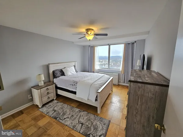 $2,550 | 301 North Beauregard Street, Unit 1513, Alexandria, VA 22312