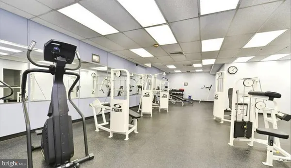 $2,550 | 301 North Beauregard Street, Unit 1513, Alexandria, VA 22312