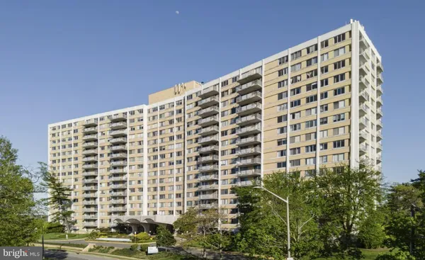 $2,550 | 301 North Beauregard Street, Unit 1513, Alexandria, VA 22312