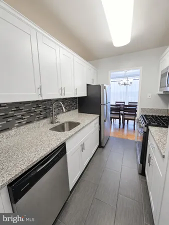 $2,550 | 301 North Beauregard Street, Unit 1513, Alexandria, VA 22312