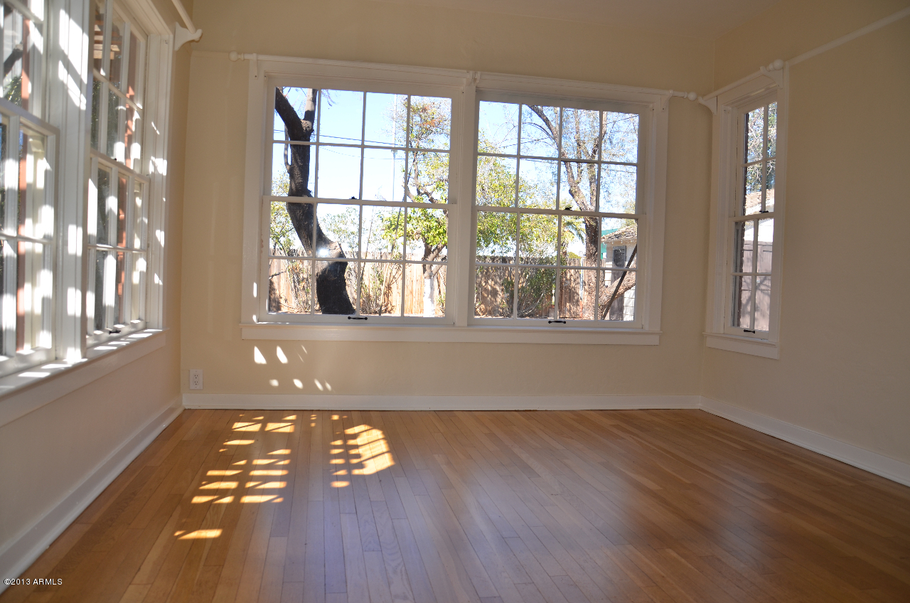 362 East Alvarado Road Phoenix, AZ 85004 - Photo 11 of 24 DSC_2631