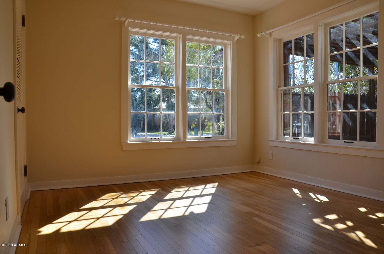 362 East Alvarado Road Phoenix, AZ 85004 - Photo 12 of 24 DSC_2632