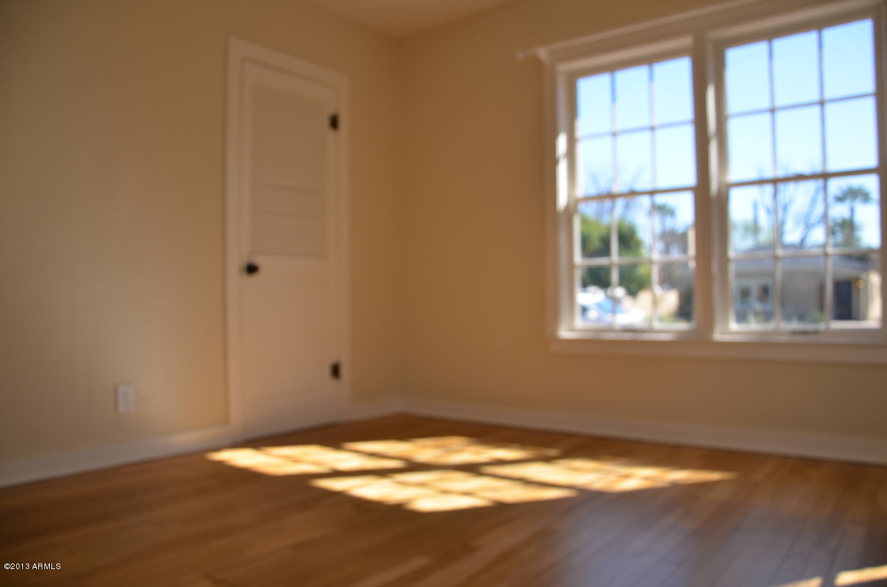 362 East Alvarado Road Phoenix, AZ 85004 - Photo 13 of 24 DSC_2633