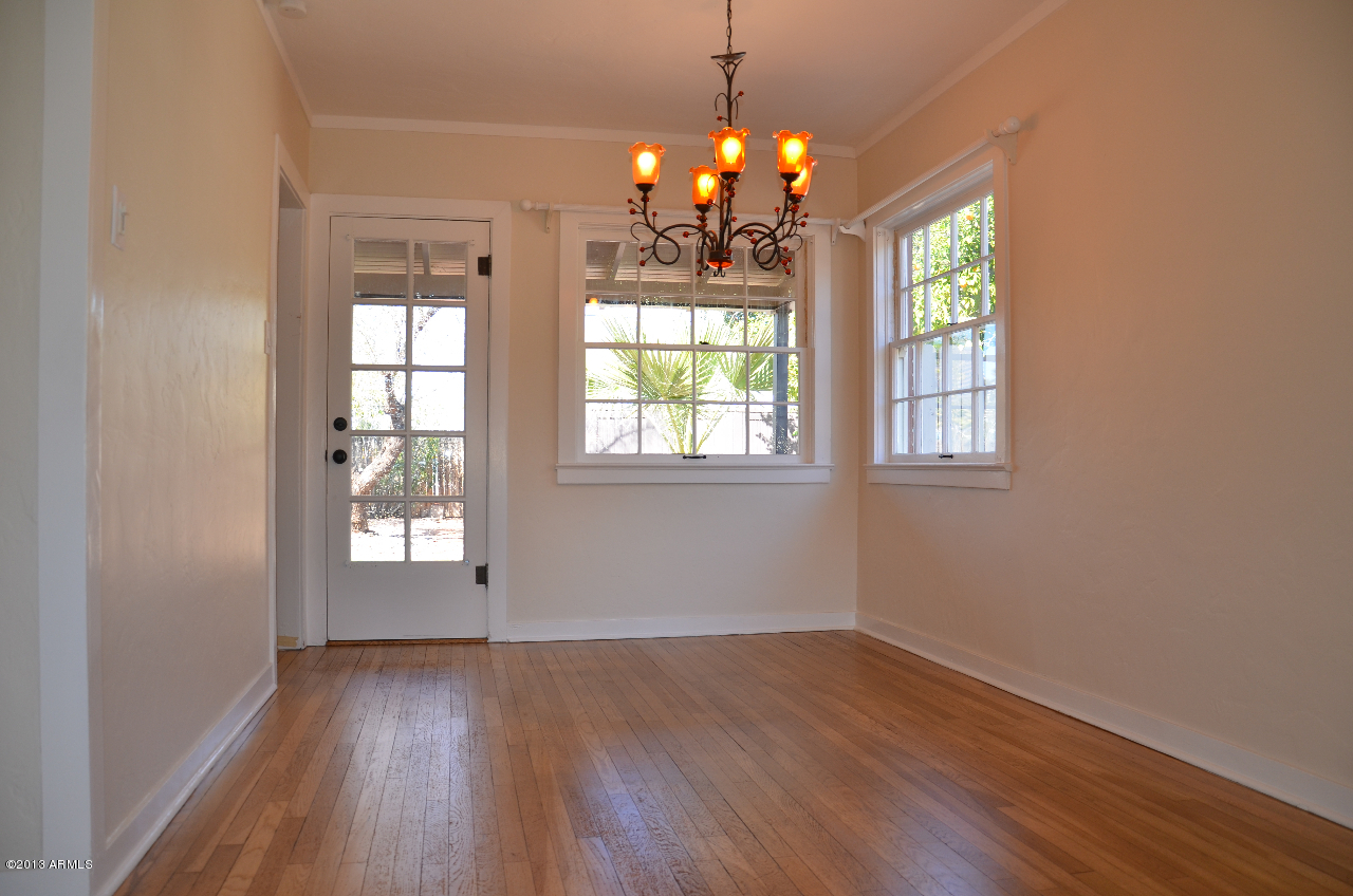362 East Alvarado Road Phoenix, AZ 85004 - Photo 8 of 24 DSC_2624