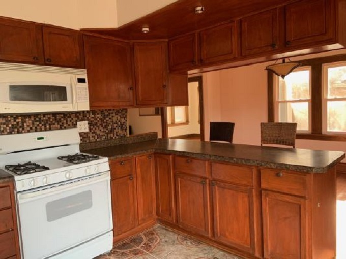 222 Rome Avenue Rockford, IL 61107 - Photo 4 of 18 Gallery Image 4