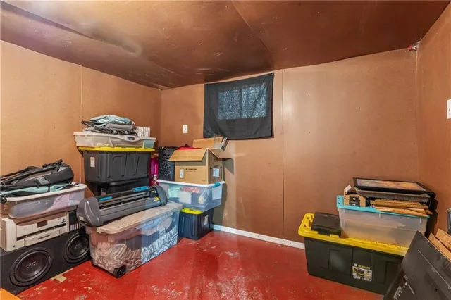 $249,900 | 10722 Fremont Avenue, Kansas City, MO 64134