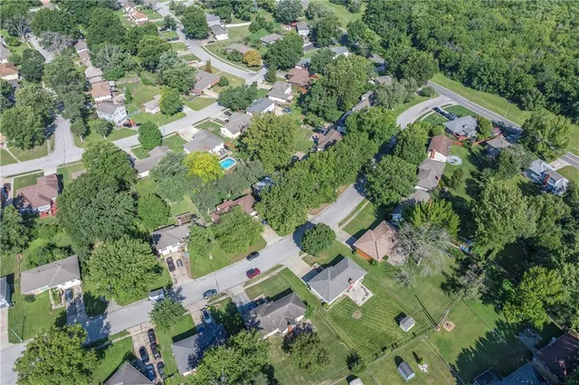 $249,900 | 10722 Fremont Avenue, Kansas City, MO 64134