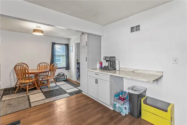 $249,900 | 10722 Fremont Avenue, Kansas City, MO 64134