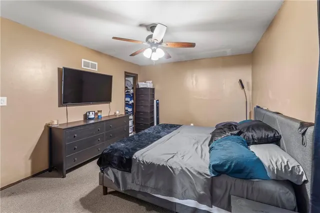 $249,900 | 10722 Fremont Avenue, Kansas City, MO 64134