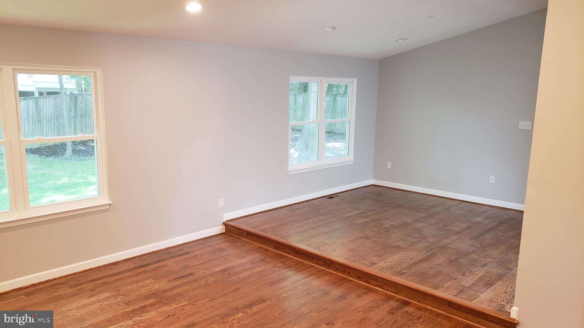 12903 North Point Lane Laurel, MD 20708 - Photo 7 of 27 Gallery Image 7
