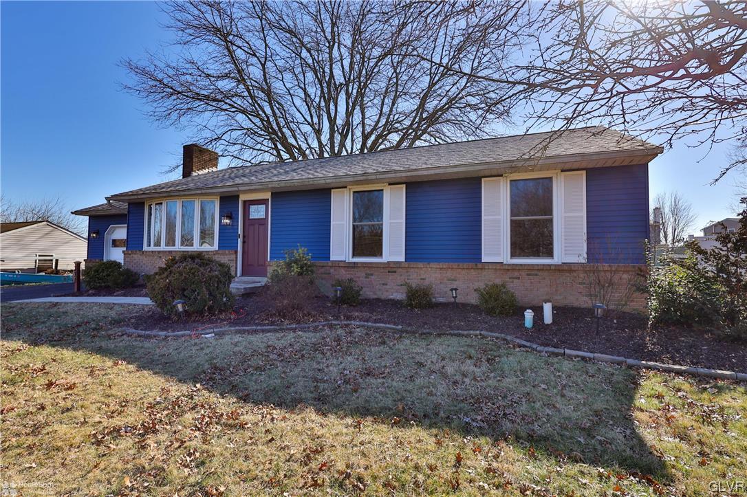 221 South Ridge Road Perkasie, PA 18944 - Photo 3 of 50 Gallery Image 3