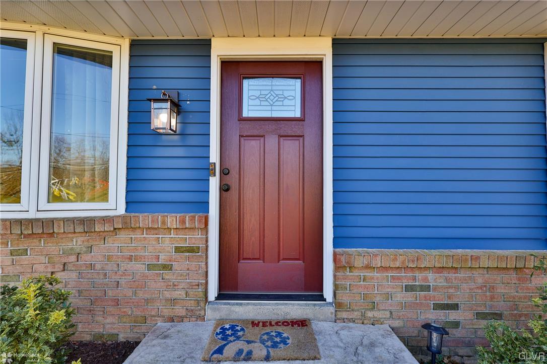 221 South Ridge Road Perkasie, PA 18944 - Photo 4 of 50 Gallery Image 4