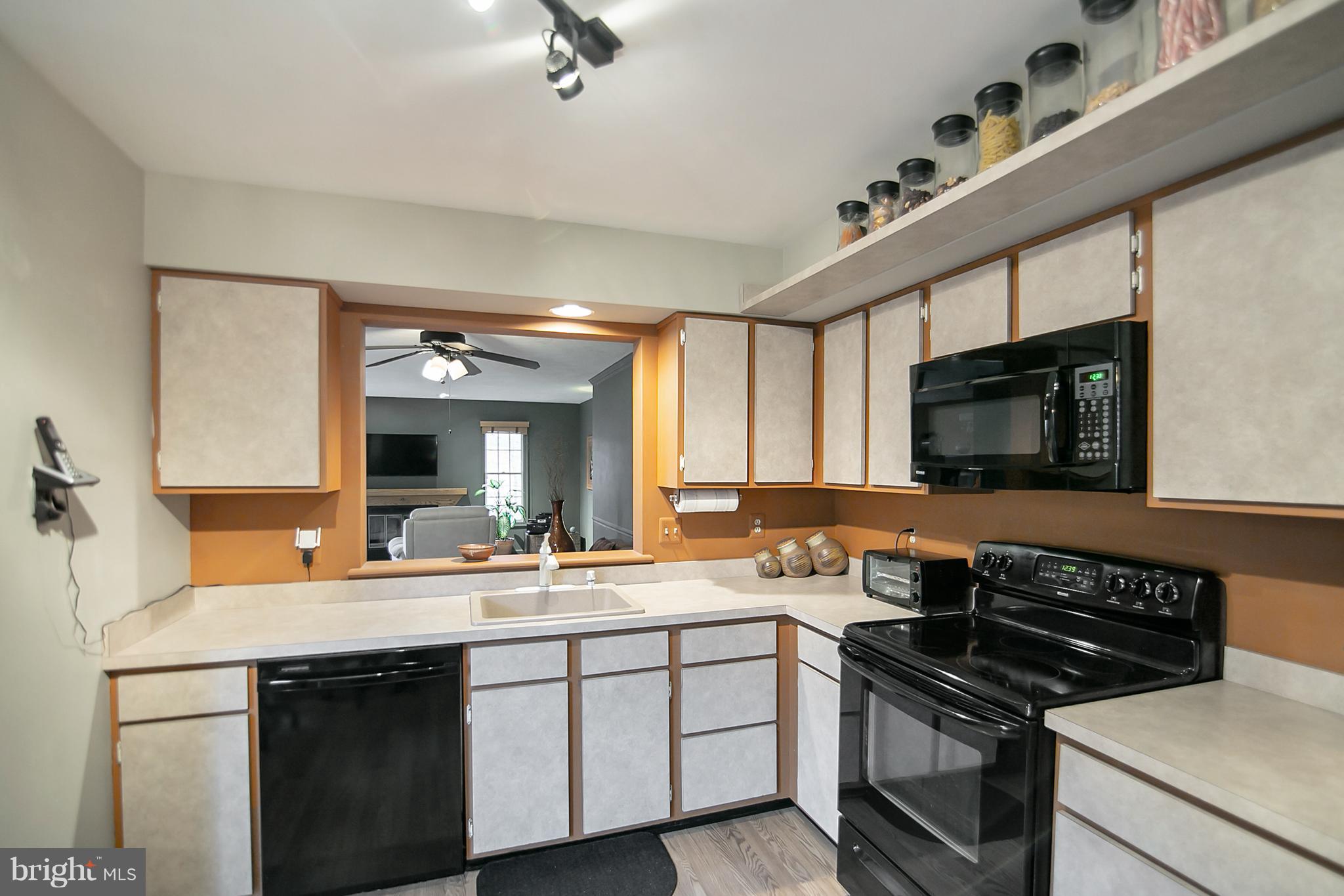 9234 Ispahan Loop Laurel, MD 20708 - Photo 17 of 32