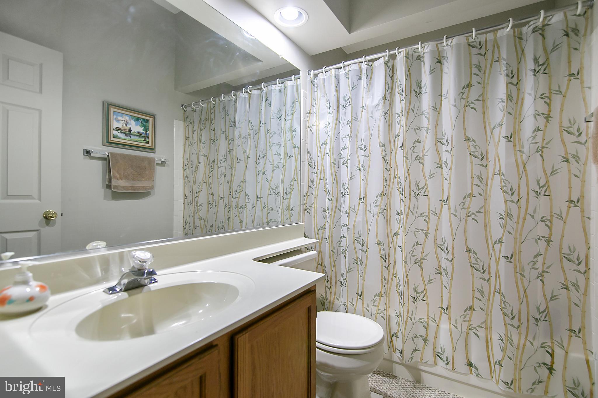 9234 Ispahan Loop Laurel, MD 20708 - Photo 26 of 32