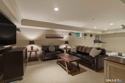 $2,599,000 | 8 Wedges Field, Weston, CT 06883