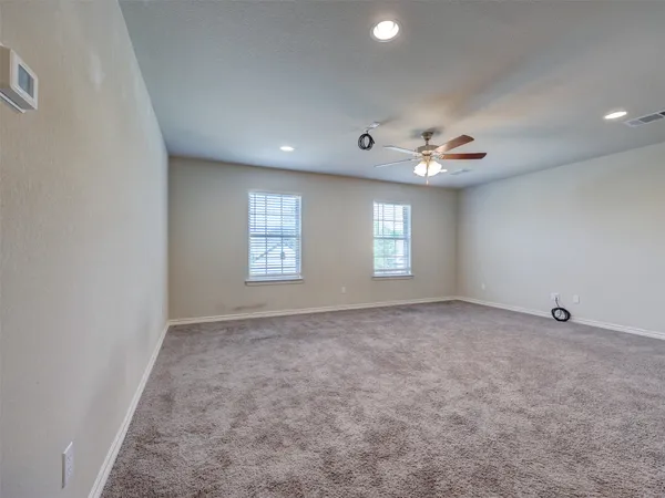 $2,400 | 1725 Turtle Bay Loop, Leander, TX 78641