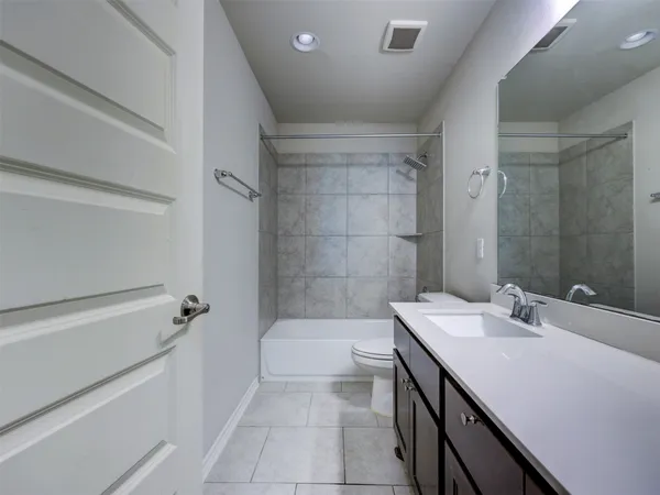 $2,400 | 1725 Turtle Bay Loop, Leander, TX 78641