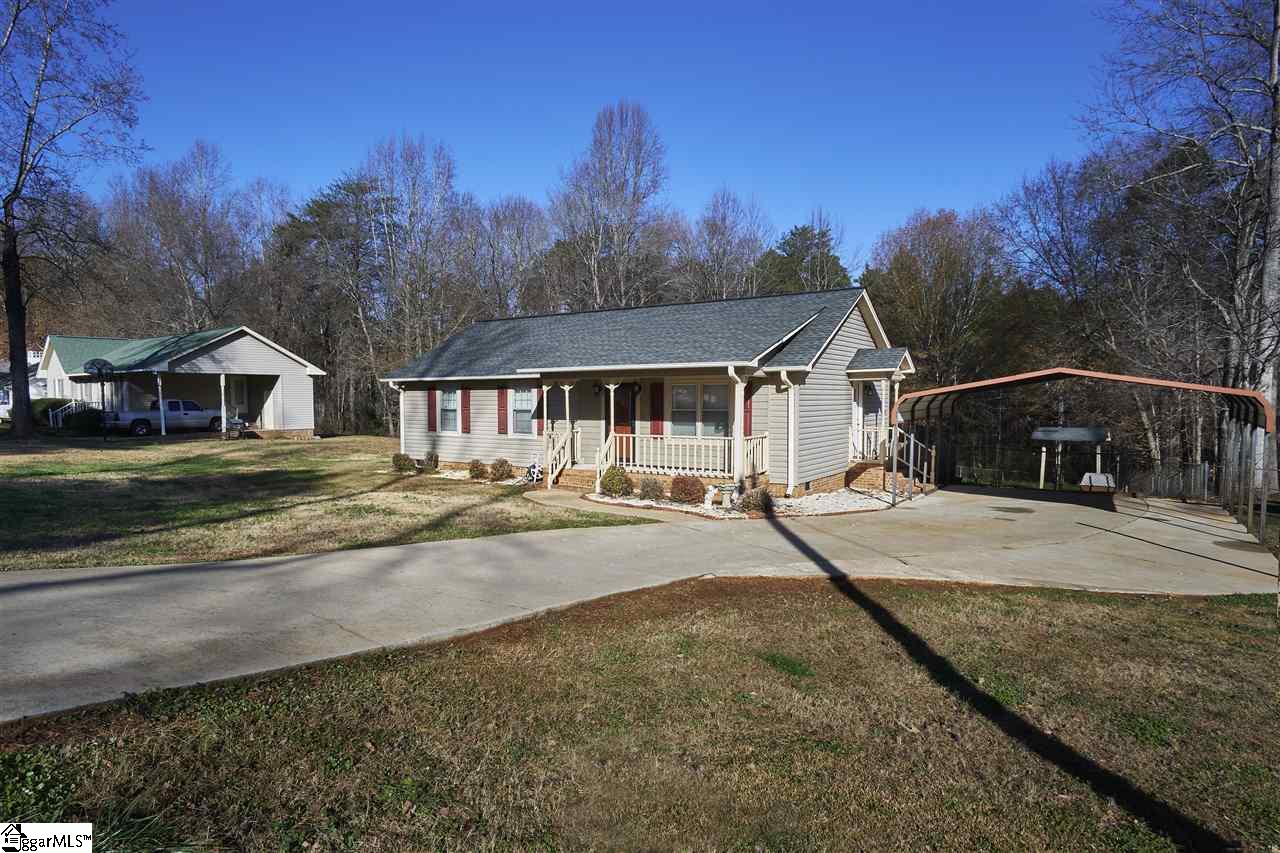 241 Ponder Road Greer, SC 29651 - Photo 3 of 30