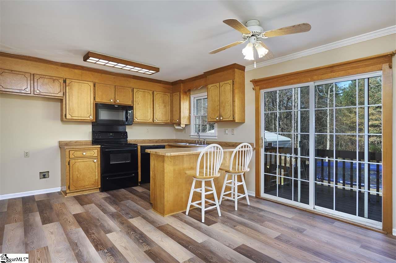 241 Ponder Road Greer, SC 29651 - Photo 10 of 30